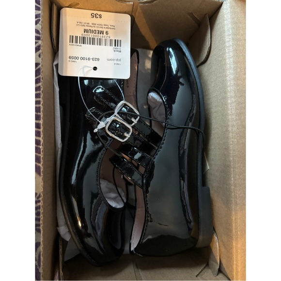 New black Mary Jane shoes with buckles 🥿🖤 - Picture 5 of 5